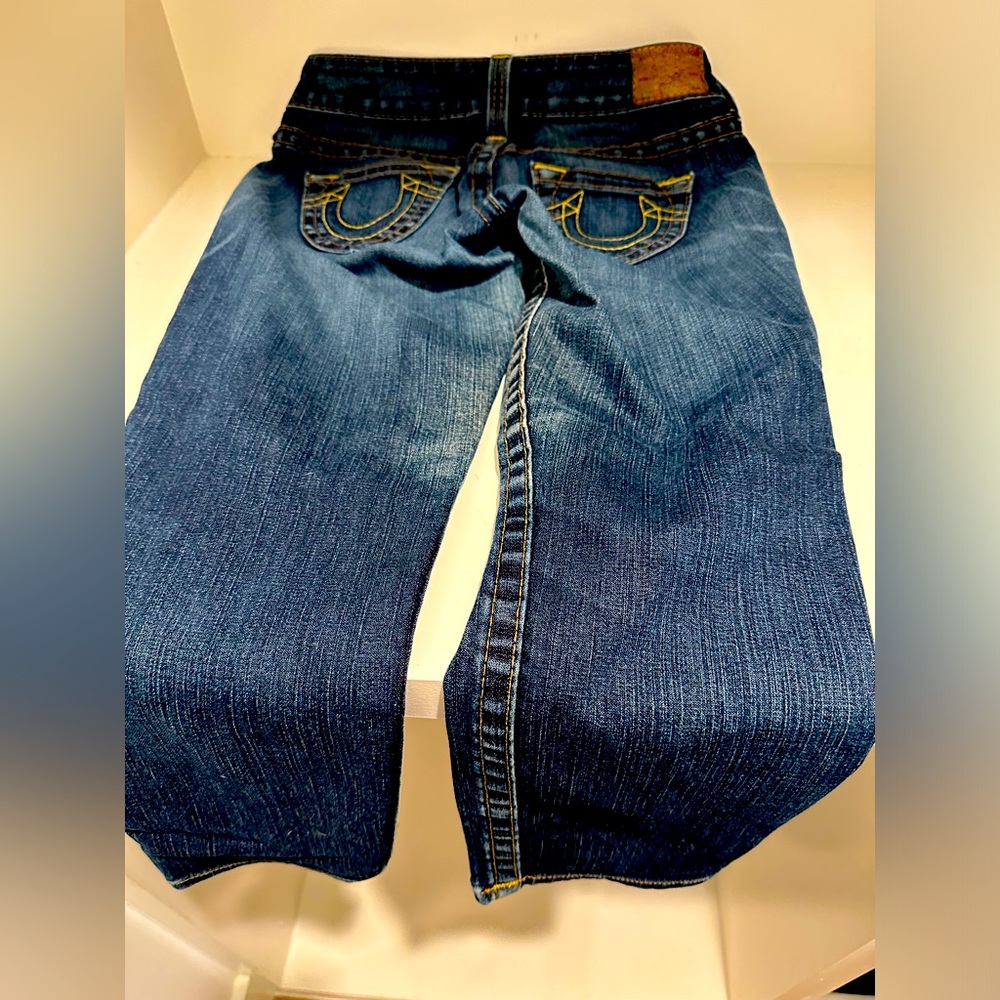 True Religion size 27 cropped jeans
